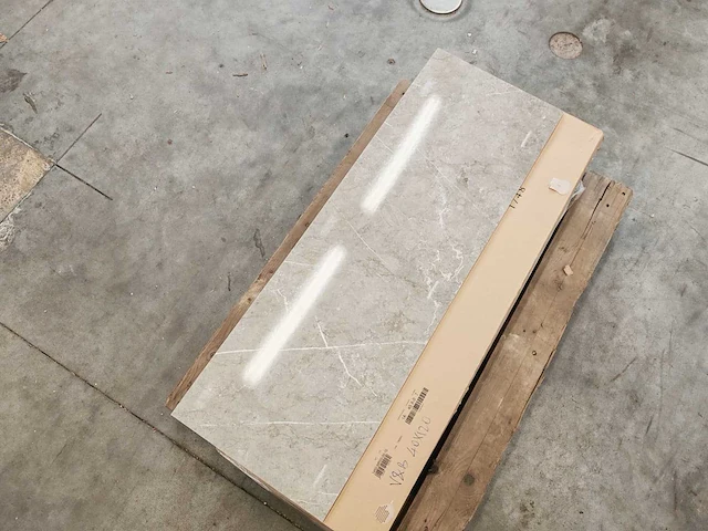 Villeroy&boch marmochic glans grijs wandtegel 40x120 cm 55,68 m² - afbeelding 6 van  7