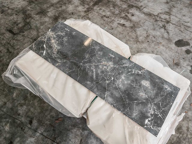 Villeroy&boch marmochic glans zwart wandtegel 40x120 cm 38,4 m² - afbeelding 2 van  7