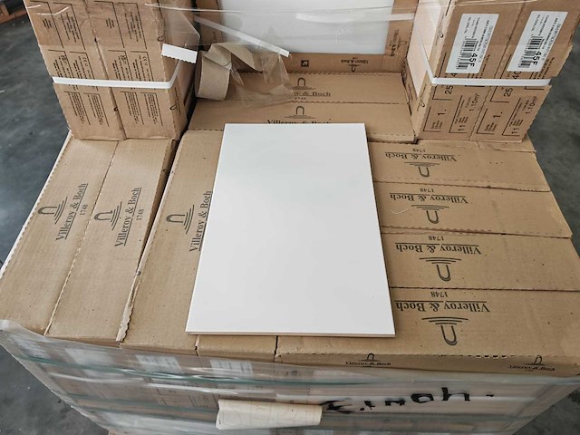 Villeroy&boch mat wit wandtegel 25x40 cm 34,1 m² - afbeelding 2 van  7