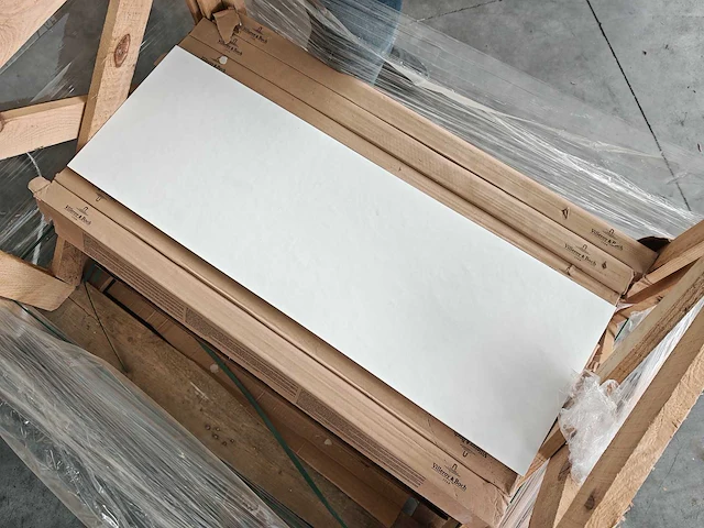 Villeroy&boch soft white wandtegel 33x99 cm 14,38 m² - afbeelding 6 van  8
