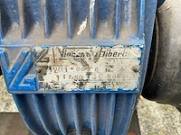 Vincenzo liberti waterpomp - cardanas aangedraven - afbeelding 3 van  8