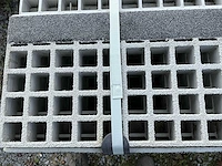 Vink gvk. glasvezelversterkte kunststof traptreden. (17x) - afbeelding 2 van  3
