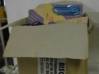 Vintage ±100 rekenmachine, ±10 klokken, ±5 stopwath - afbeelding 1 van  3