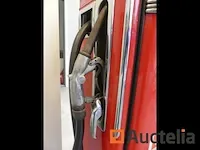 Vintage benzine pomp - afbeelding 2 van  11
