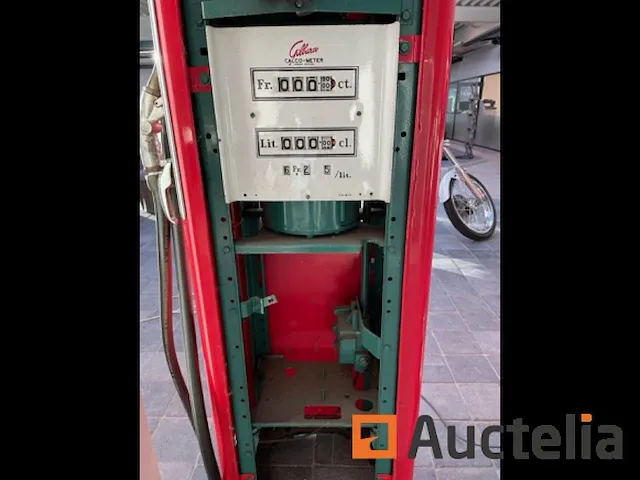 Vintage benzine pomp - afbeelding 11 van  11