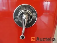 Vintage benzine pomp