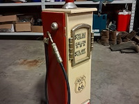 Vintage bezinepomp kastje - afbeelding 2 van  3