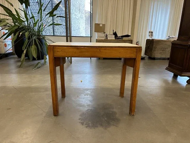 Vintage bijzettafeltje - afbeelding 1 van  4