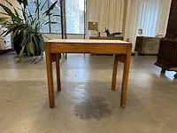 Vintage bijzettafeltje
