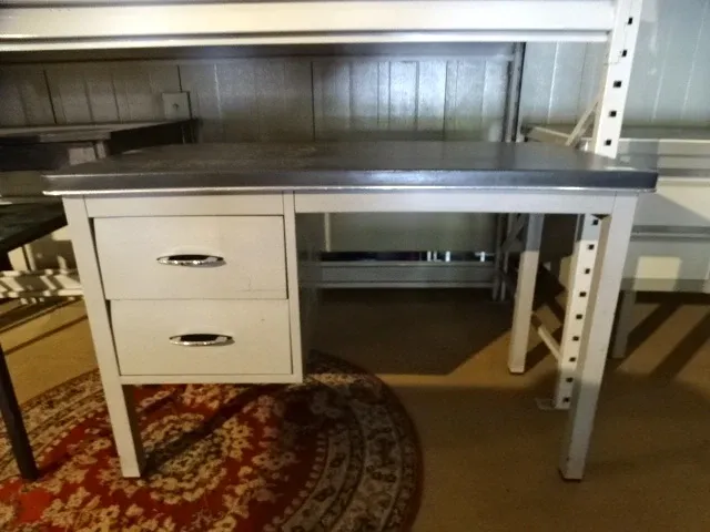 Vintage bureau - afbeelding 1 van  3