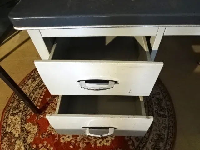 Vintage bureau - afbeelding 3 van  3