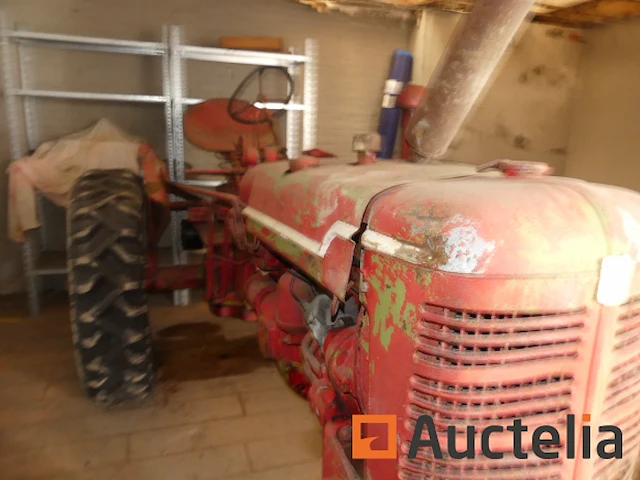 Vintage collectible tractor (te restaureren) international harvester fc - afbeelding 10 van  12