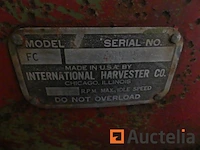 Vintage collectible tractor (te restaureren) international harvester fc - afbeelding 3 van  12