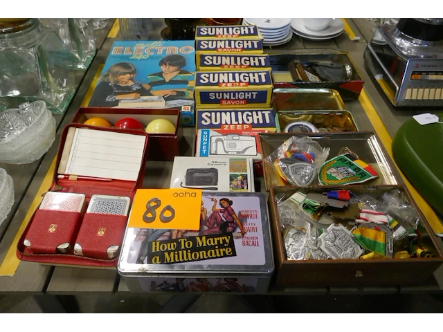 Vintage collector items - afbeelding 1 van  5