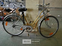Vintage damesfiets jean devost - afbeelding 1 van  4