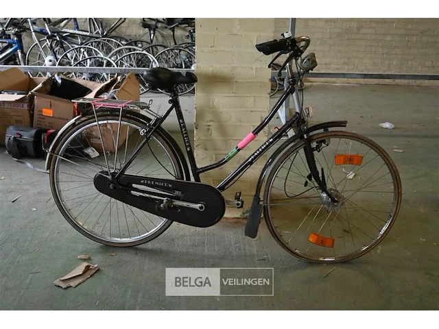 Vintage damesfiets raleigh - afbeelding 1 van  3
