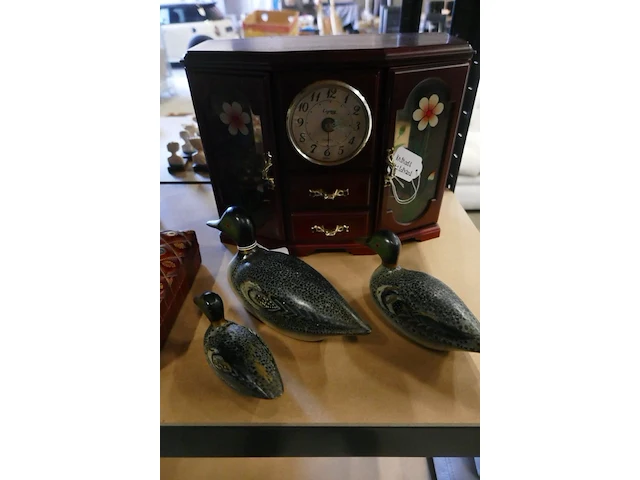 Vintage decoratie - afbeelding 2 van  5