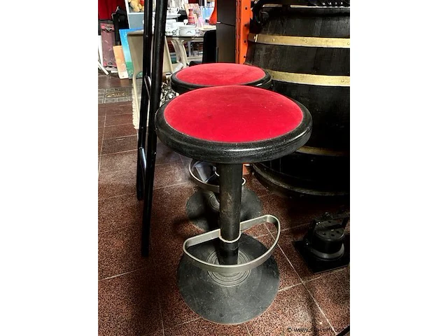 Vintage discotheek barkruk h:77 cm - afbeelding 1 van  1