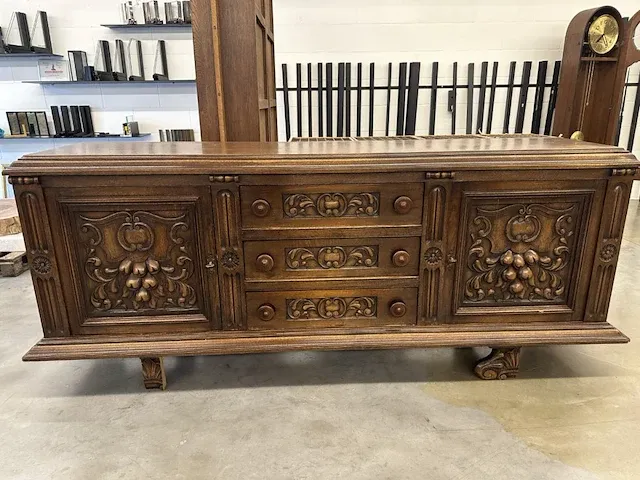Vintage dressoir - afbeelding 1 van  6