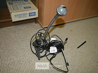 Vintage dynamische microfoon - afbeelding 1 van  2