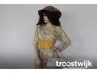 Vintage etalagepop - afbeelding 1 van  4