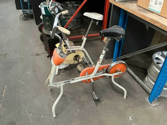Vintage home trainer (2x) - afbeelding 3 van  4