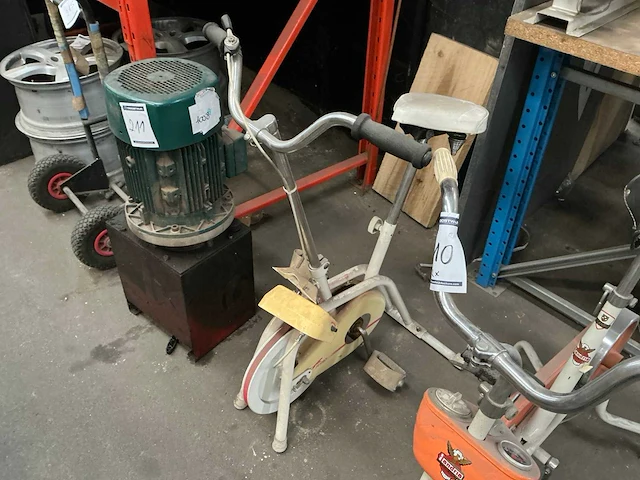 Vintage home trainer (2x) - afbeelding 4 van  4