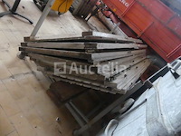 Vintage houten deur - afbeelding 1 van  4