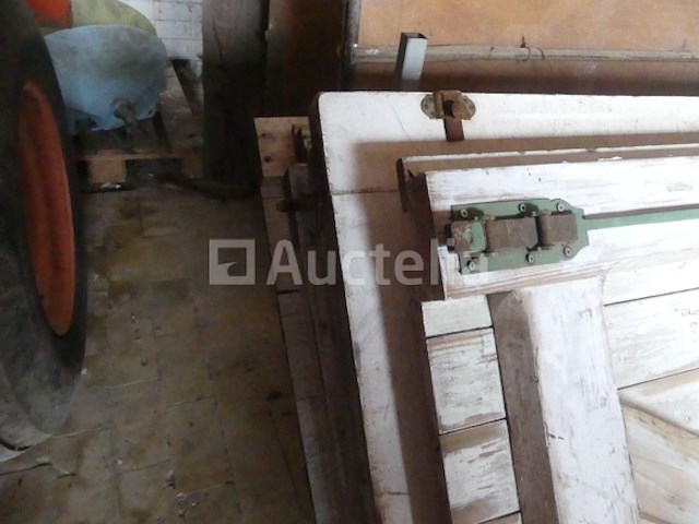 Vintage houten deur - afbeelding 2 van  4