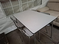 Vintage keukentafel - afbeelding 1 van  3