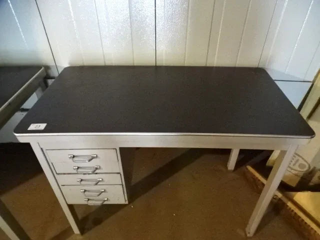Vintage kinderbureau metaal - afbeelding 2 van  3