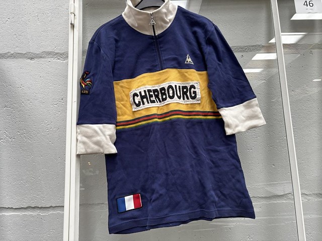 Vintage kledij - afbeelding 2 van  9