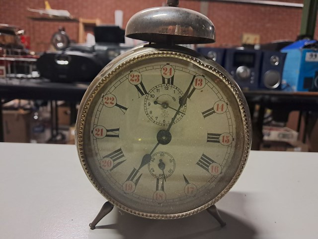 Vintage klokken 5 stuks - afbeelding 6 van  8