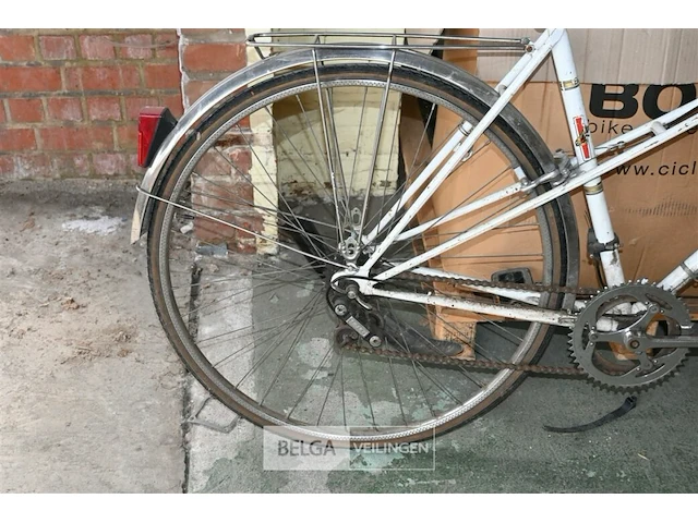 Vintage koersfiets peugeot - afbeelding 2 van  4