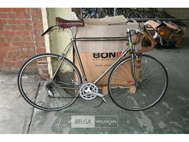 Vintage koersfiets - afbeelding 1 van  4