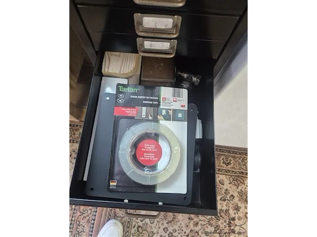 Vintage ladenkastje met inhoud - afbeelding 2 van  7