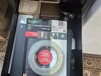 Vintage ladenkastje met inhoud - afbeelding 2 van  7