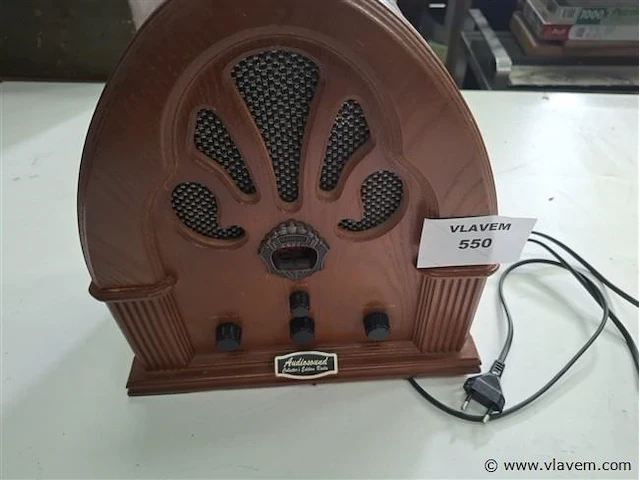 Vintage radio - afbeelding 1 van  1
