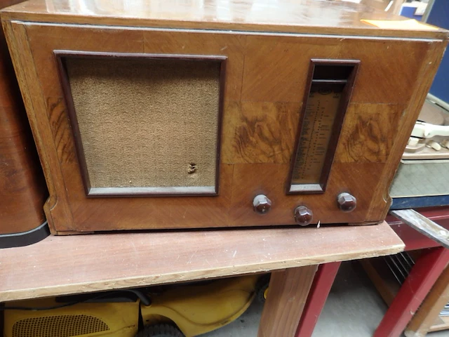 Vintage radio - afbeelding 1 van  1