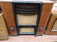 Vintage radio - afbeelding 1 van  1