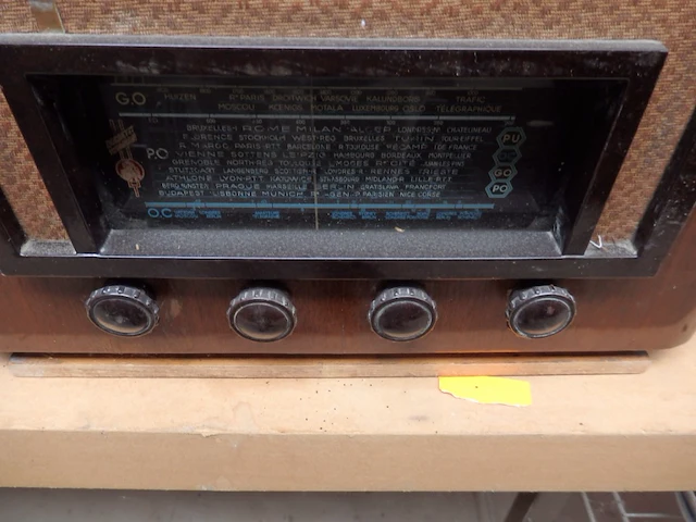 Vintage radio - afbeelding 2 van  2