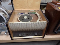 Vintage radio - afbeelding 1 van  3