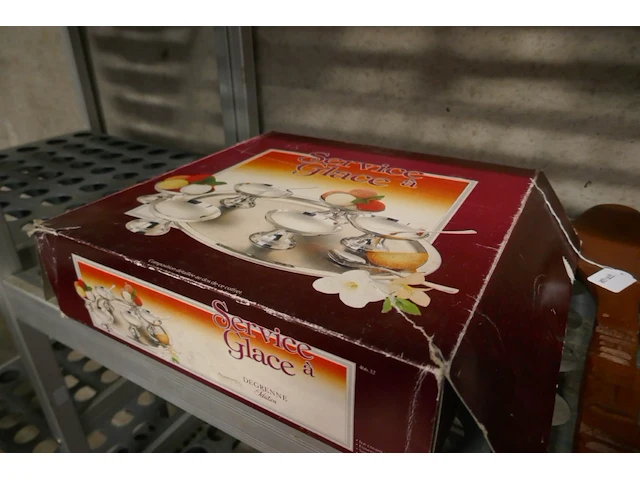 Vintage servies - afbeelding 4 van  4