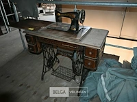 Vintage singer naaimachine - afbeelding 1 van  5