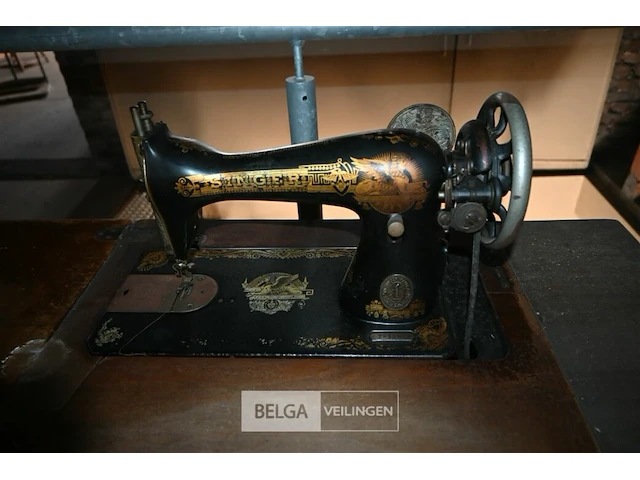 Vintage singer naaimachine - afbeelding 2 van  5