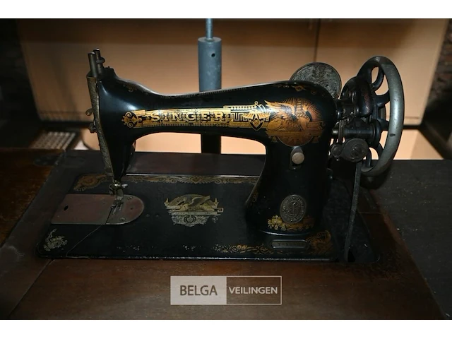 Vintage singer naaimachine - afbeelding 5 van  5
