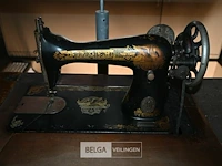 Vintage singer naaimachine - afbeelding 5 van  5