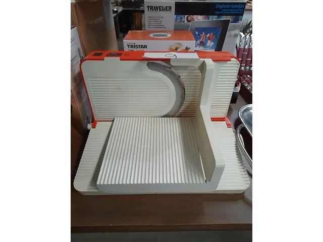 Vintage snijmachine - afbeelding 1 van  2