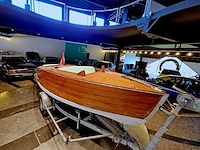 Vintage speedsboot attwood met trailer (marge)