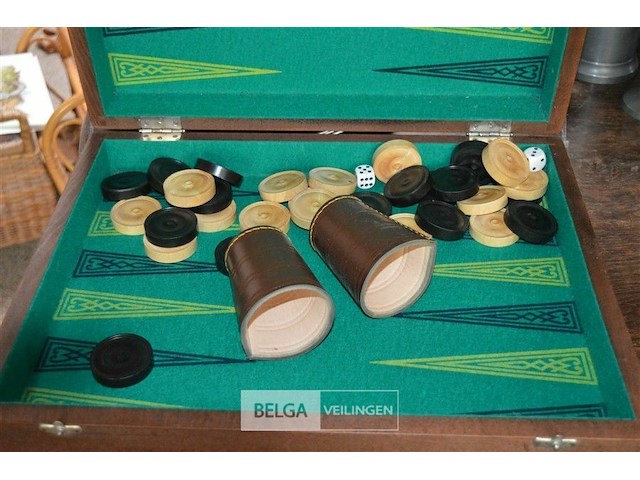 Vintage spel backgammon - afbeelding 3 van  5
